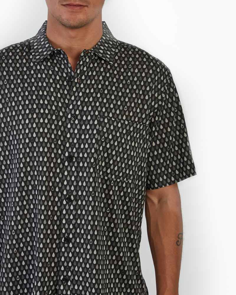 Camisa para Hombre Dunkelvolk SHIRT SS WORLD SHIRT NEG