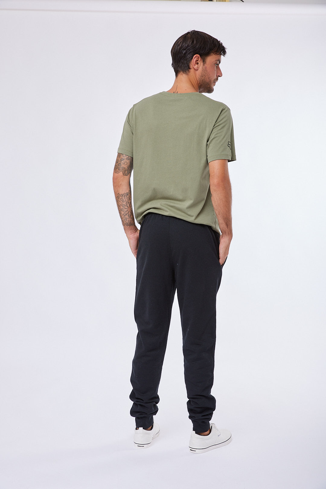 Jogger para Hombre CHAMPION GF22H586C2A POWERBLEND GRAPHIC JOGGER BKC
