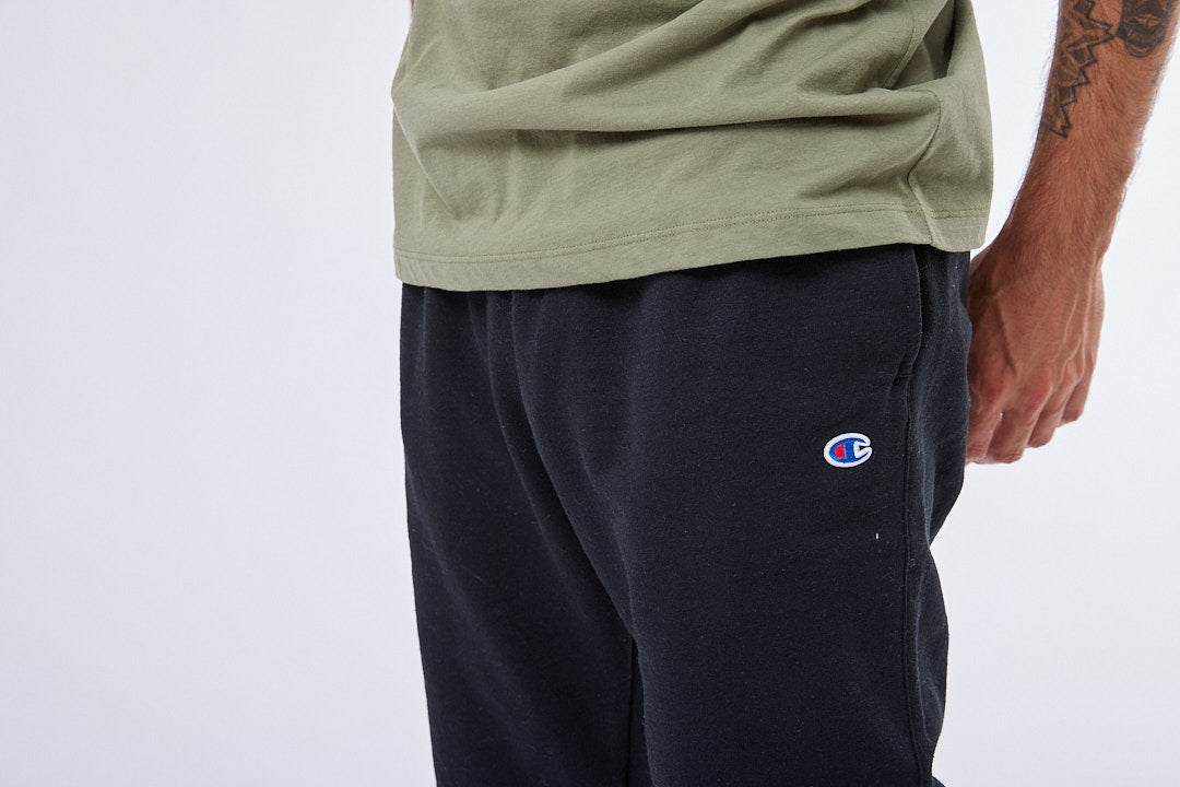 Jogger para Hombre CHAMPION GF22H586C2A POWERBLEND GRAPHIC JOGGER BKC