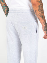 Cargar imagen en el visor de la galería, Jogger para Hombre QUIKSILVER FLEECE ESSENTIALS PANT SGRH
